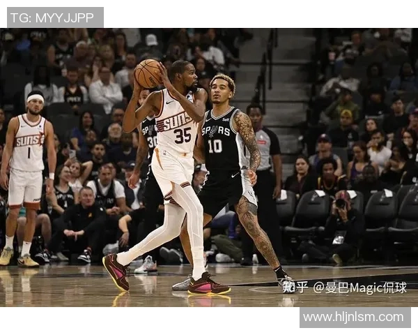 2010年NBA季后赛太阳与马刺的激烈对决回顾与分析